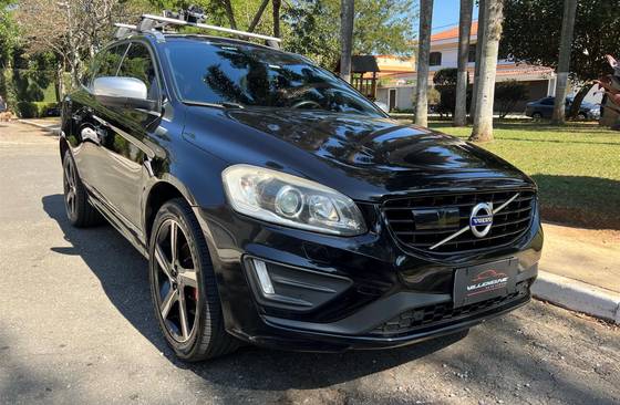 VOLVO XC60 2.0 T6 R DESIGN TURBO GASOLINA 4P AUTOMÁTICO